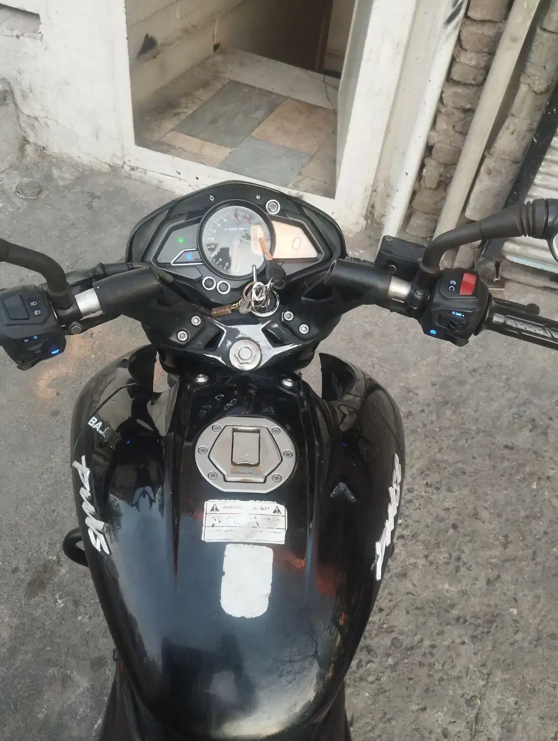 ns200|موتورسیکلت|تهران, خاک سفید|دیوار