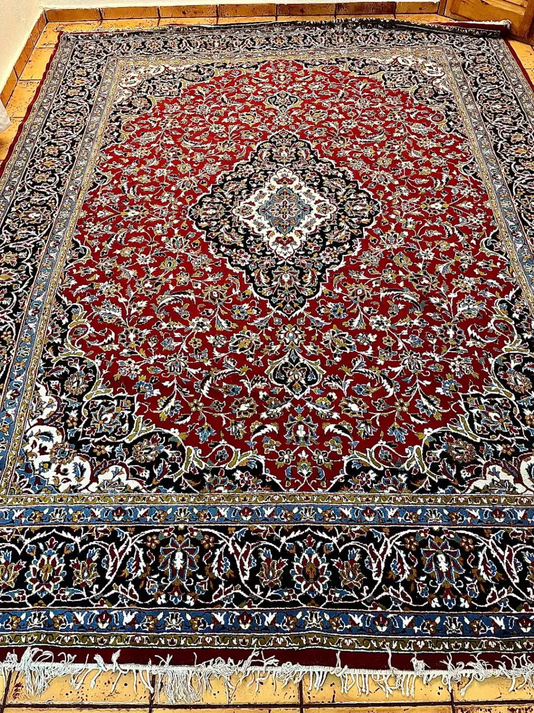 فروش فرش ۱۲ متری|فرش|کیش, |دیوار