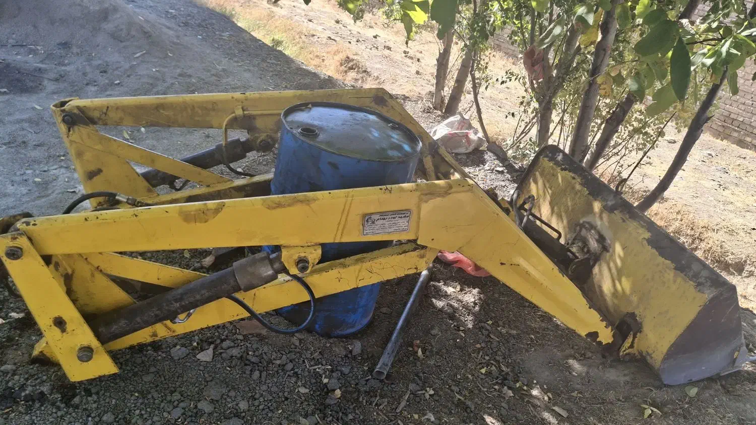 بیل تراکتور رومانی  بهنام لودر مشهد در حد|ماشینآلات صنعتی|زالیان, |دیوار