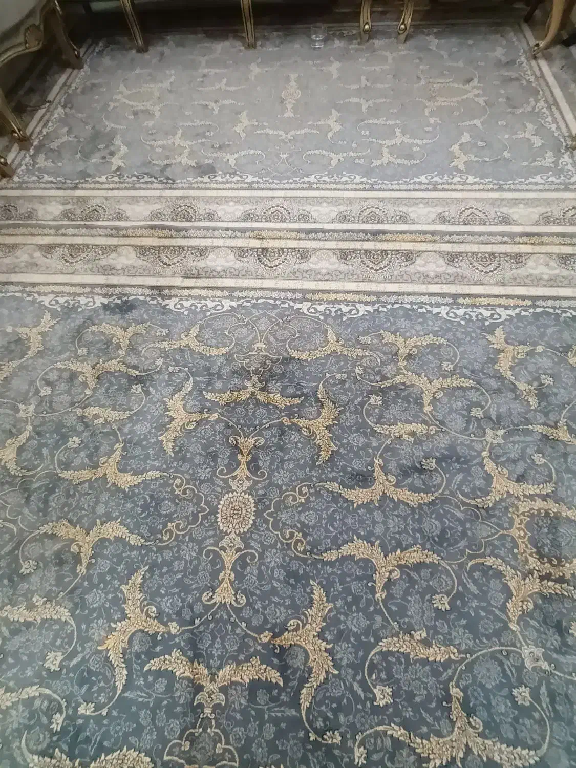 فرشی جذاب وبه روز رنگ طوسی در حد نو|فرش|همدان, |دیوار