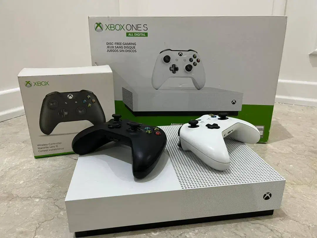 ایکس باکس وان اسxbox one s یه ترابایت دو دسته|کنسول، بازی ویدئویی و آنلاین|تهران, تهرانپارس غربی|دیوار
