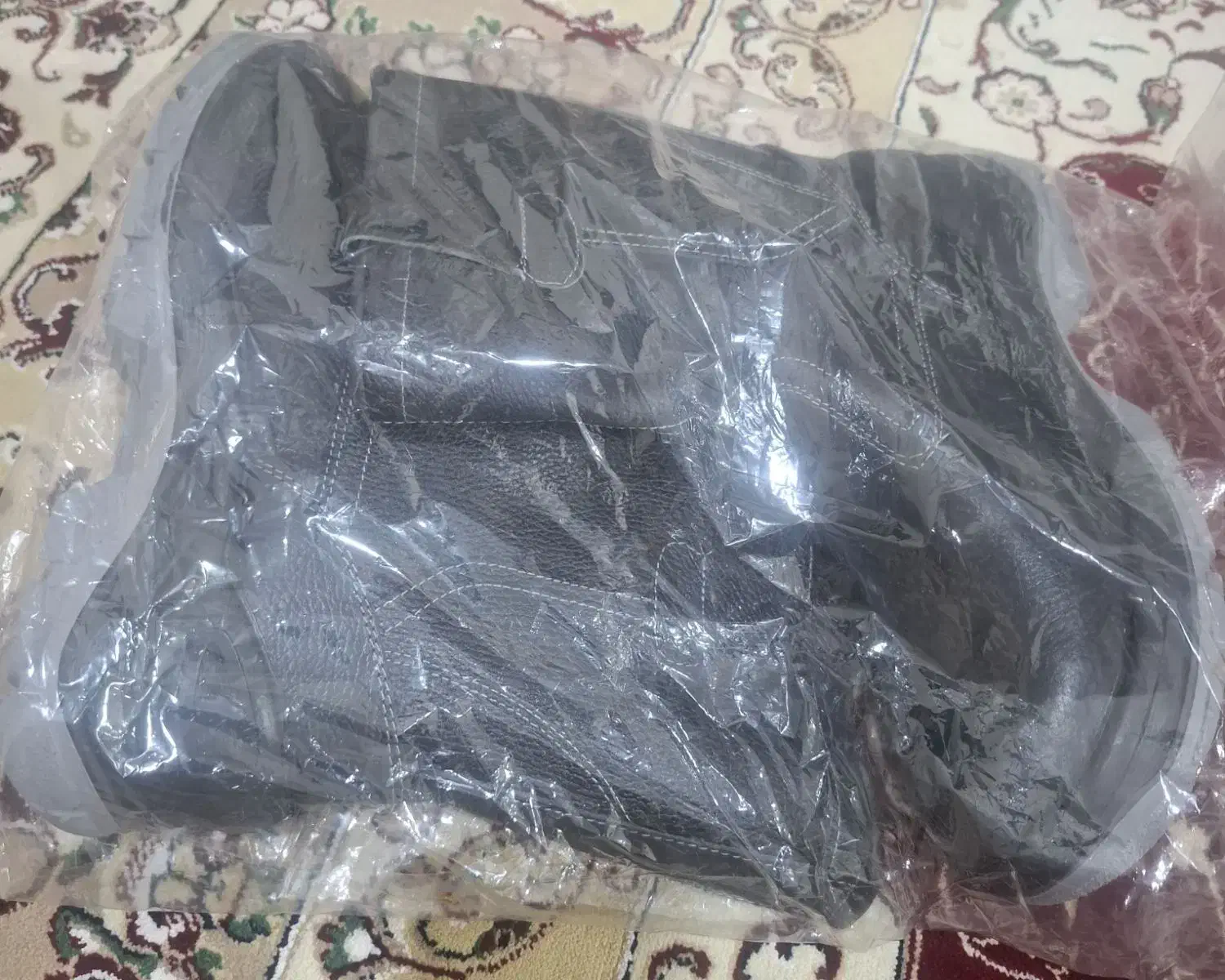 کفش پوتین کلار|کیف، کفش، کمربند|اهواز, کوی باهنر|دیوار