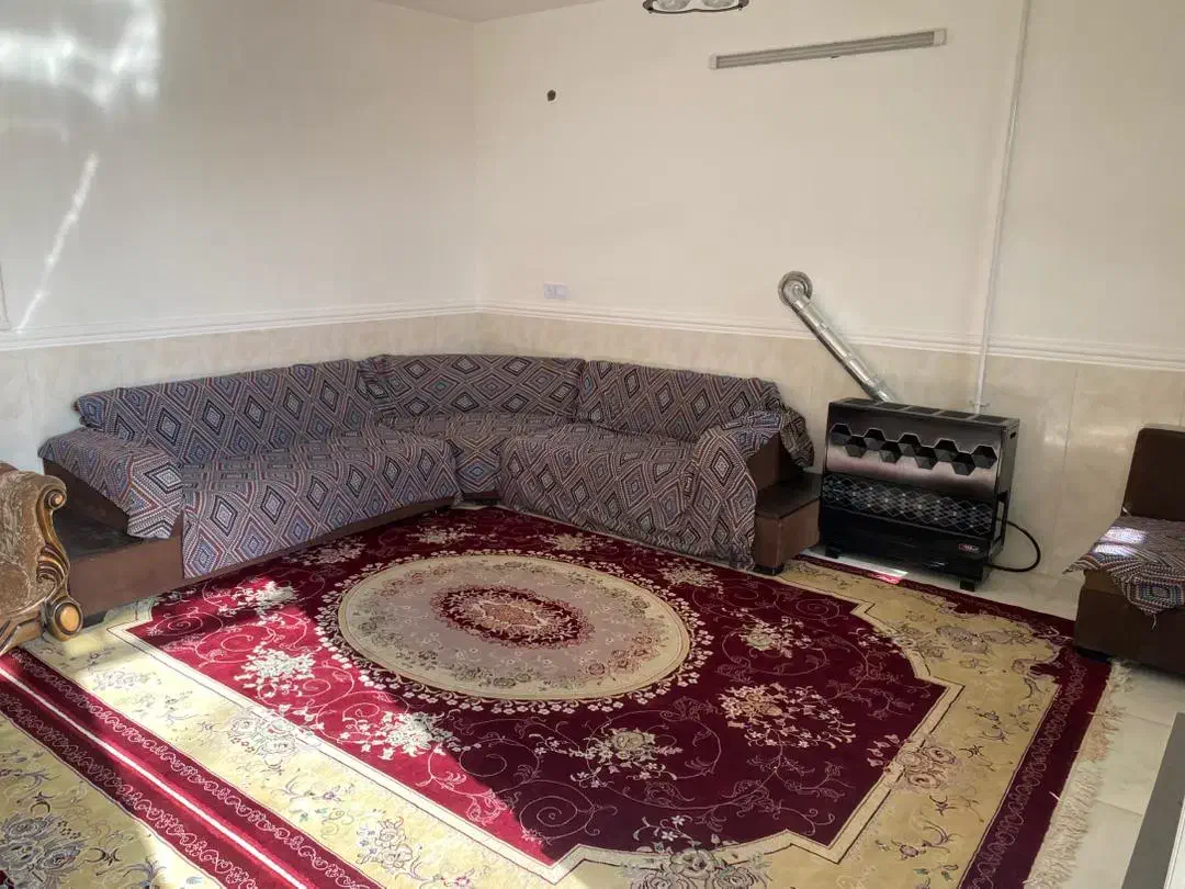 منزل مبله دو خوابه|اجارهٔ کوتاهمدت آپارتمان و سوئیت|شیراز, شهرک بهار|دیوار