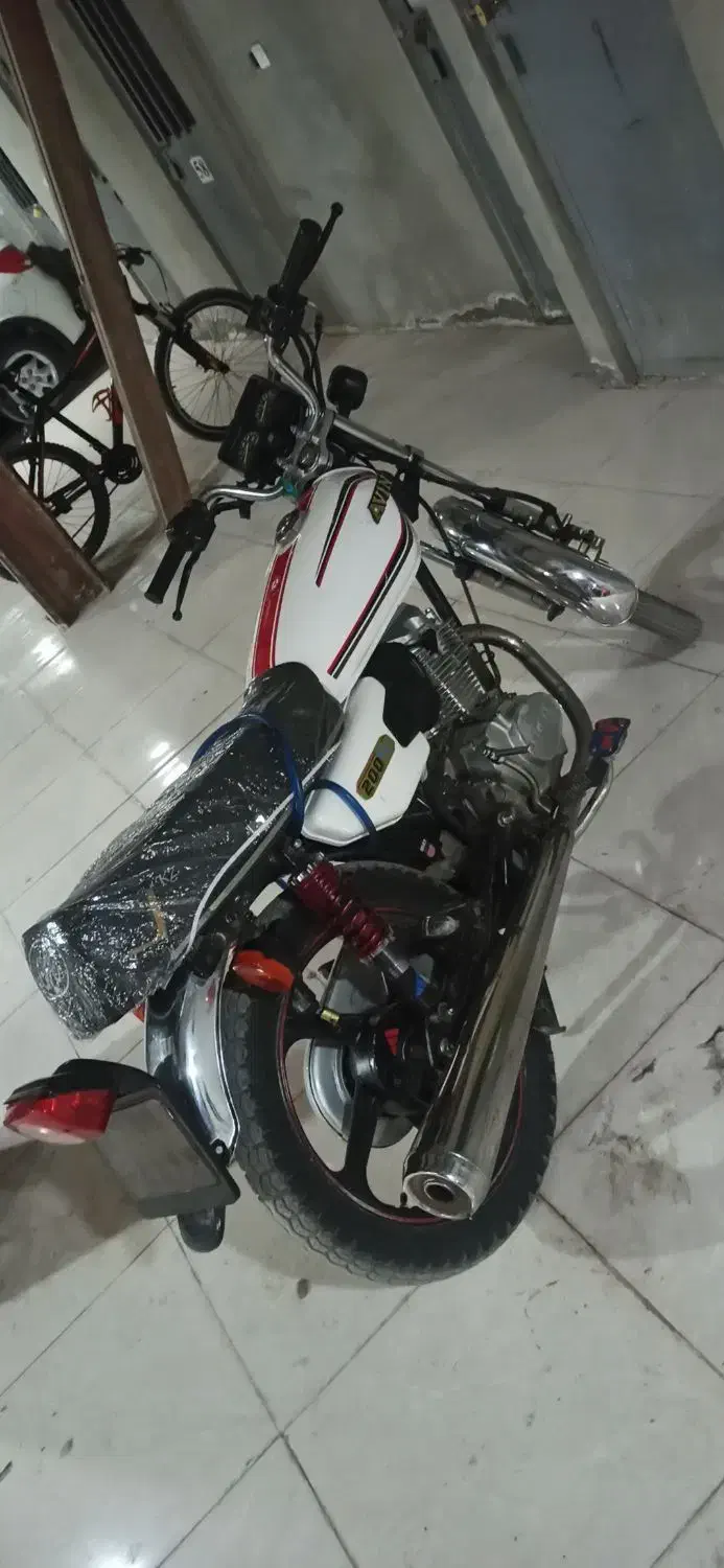 متور 125|موتورسیکلت|خرم‌آباد, |دیوار