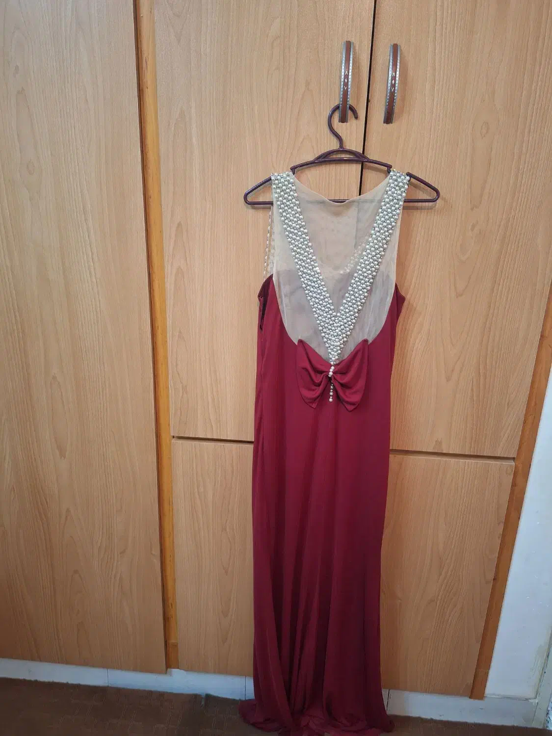 لباس مجلسی|لباس|لنجان, |دیوار