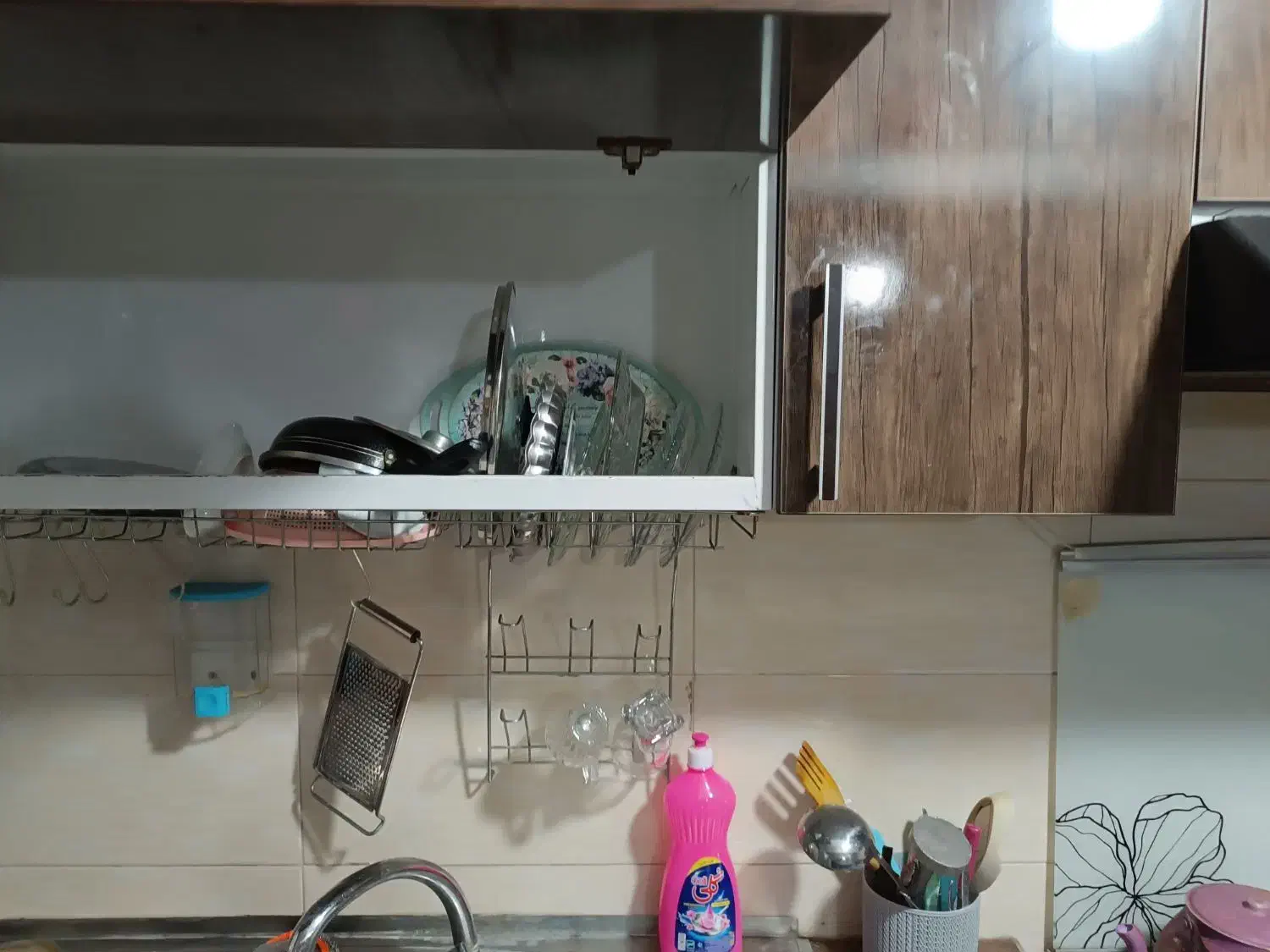 به یه خانم جهت کار درمنزل ..|استخدام سرایداری و نظافت|قزوین, |دیوار