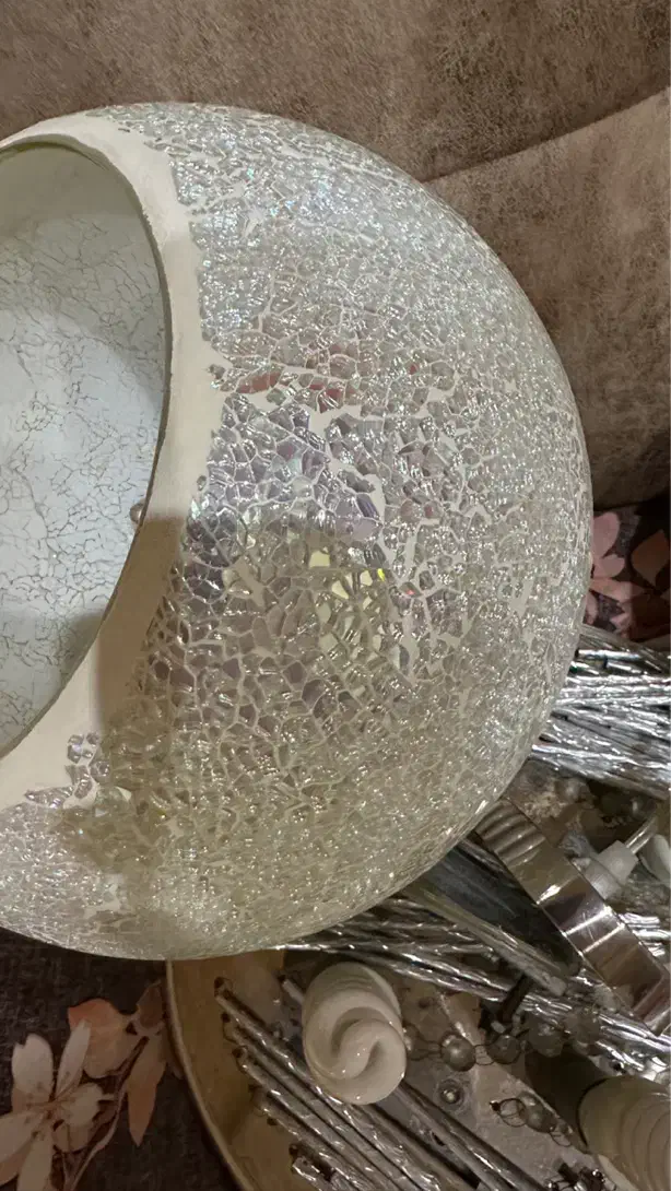 لوستر اتاق خواب تک لامپ|لوستر و چراغ آویز|رشت, گلسار|دیوار