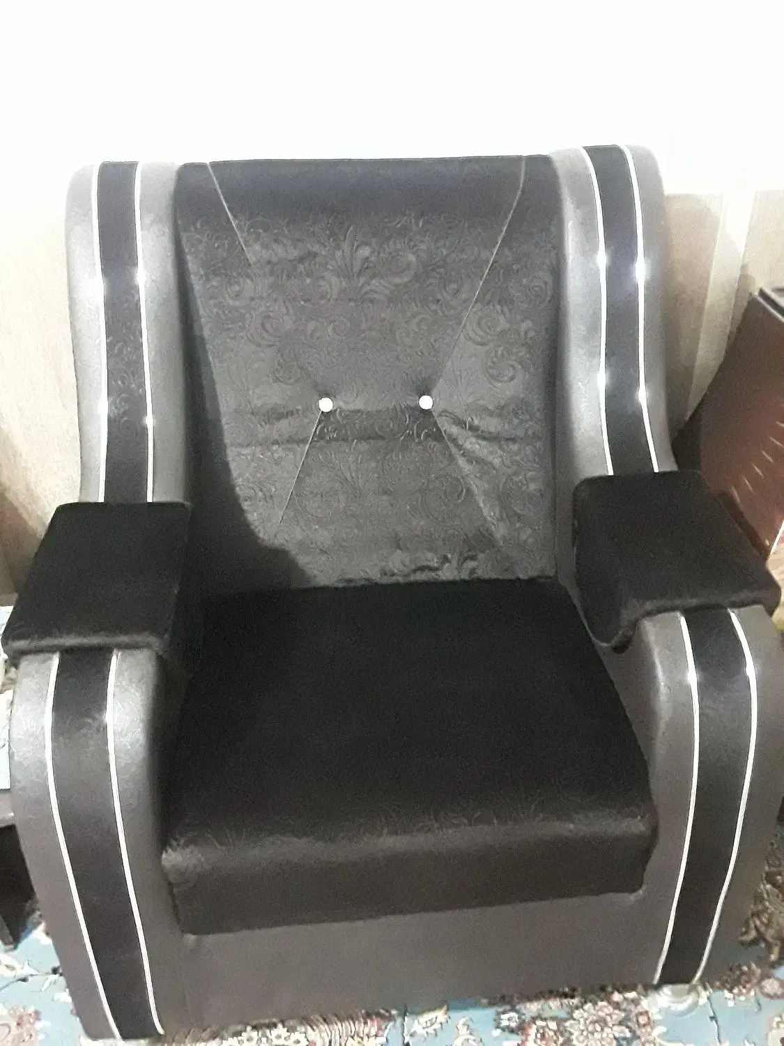 مبل|مبلمان خانگی و میز عسلی|تربتحیدریه, بالا ولایت|دیوار