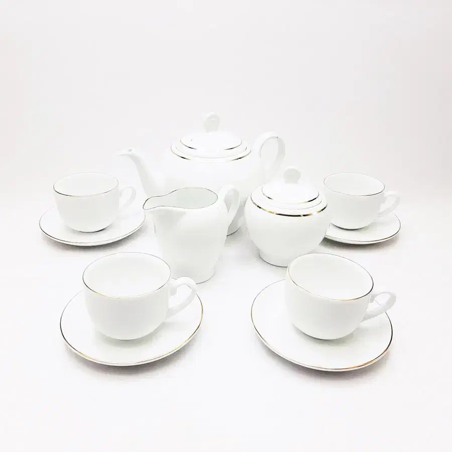 تعدادی ظرف|ظروف سرو و پذیرایی|قزوین, |دیوار