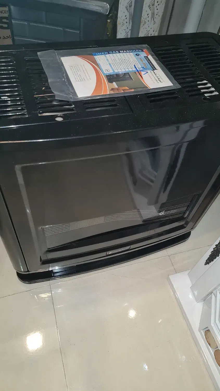 بخاری نفتی کاربراتوری۱۲ مدل بهمن هیتر برقی موجود|بخاری، هیتر، شومینه|مشهد, شهید آوینی|دیوار