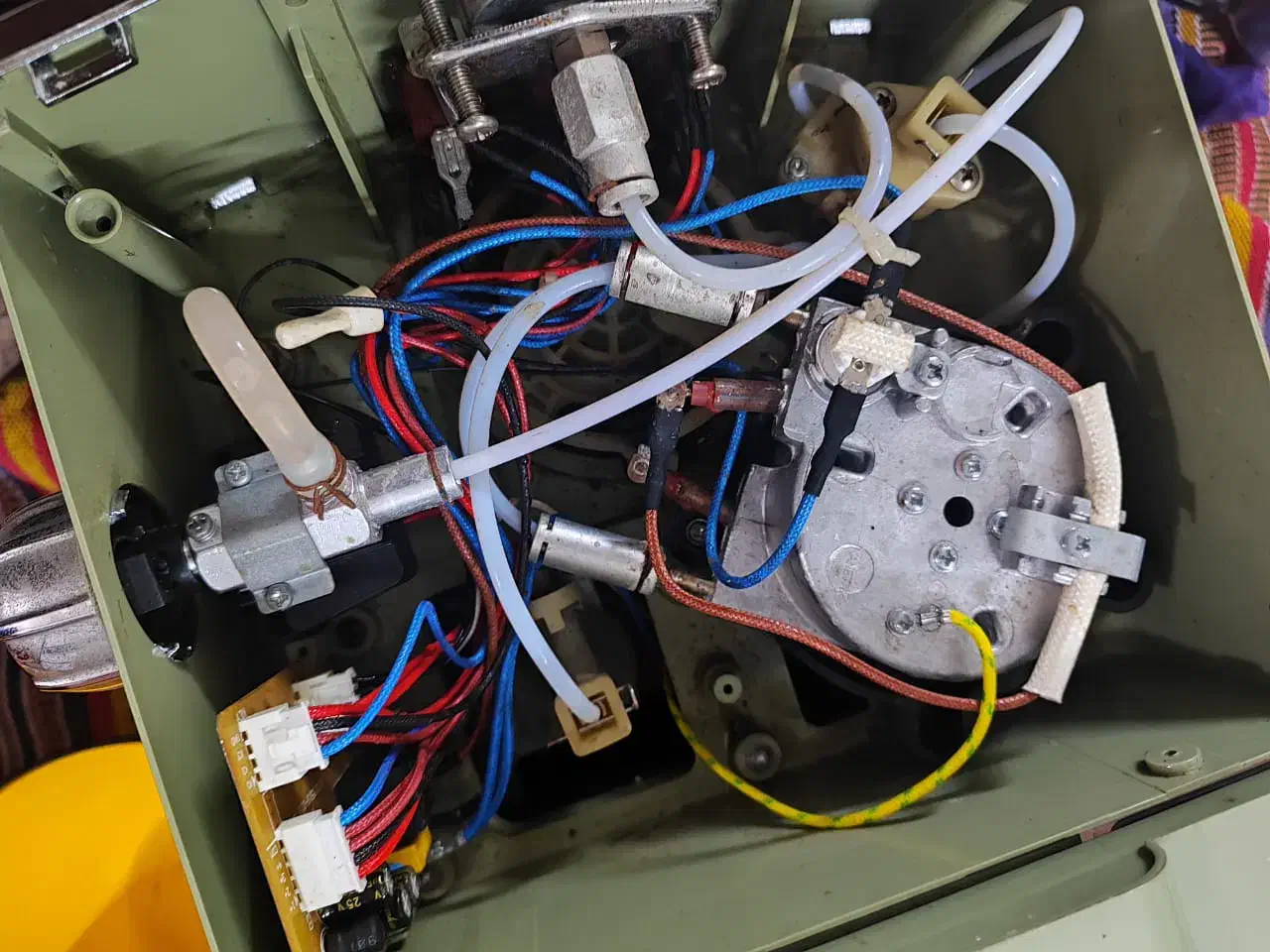 تعمیرانواع دستگاه خانگی و‌ ‌صنعتی|سایر لوازم برقی|محمودآباد, |دیوار