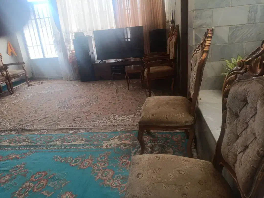 ولی سالمه گلپایگانه قیمت توافقی|مبلمان خانگی و میز عسلی|گلپایگان, |دیوار