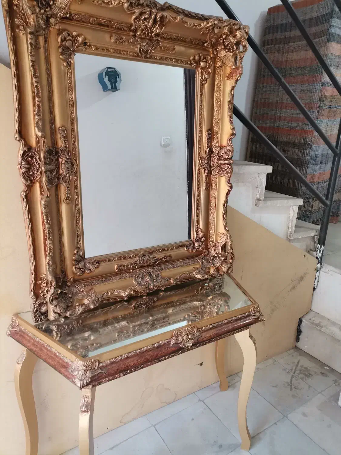 آینه ومیزآینه|آینه|بیرجند, |دیوار