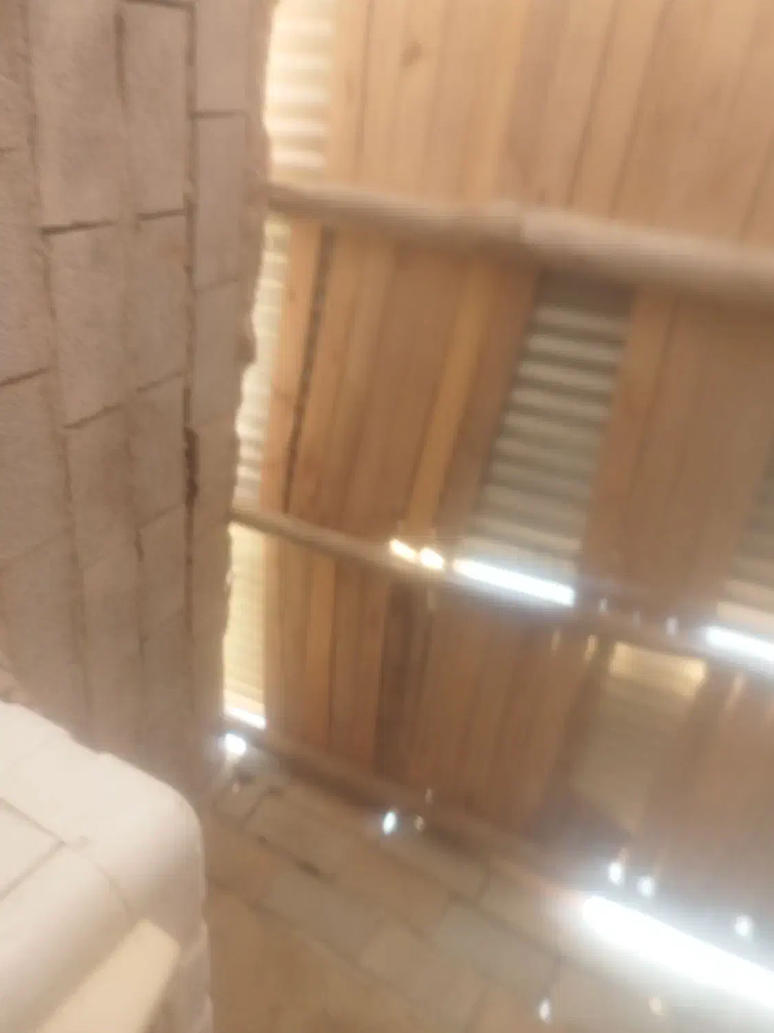 ۸عددتیرچوبی ۲عددبشکه ۱عددتخته بنایی|مصالح و تجهیزات ساختمان|تبریز, |دیوار