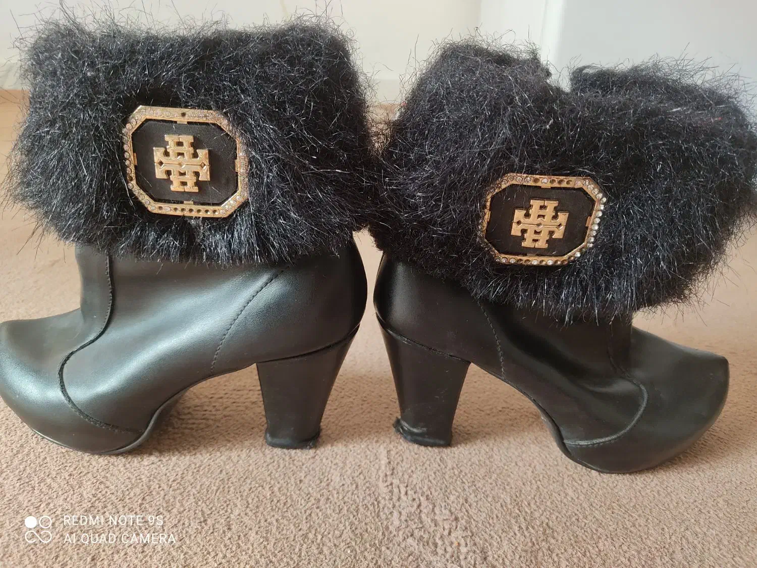 نیم بوت سایز ۳۷|کیف، کفش، کمربند|بروجرد, |دیوار