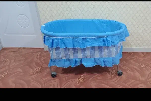 تخت نوزاد|تخت و صندلی بچه|کرمانشاه, |دیوار