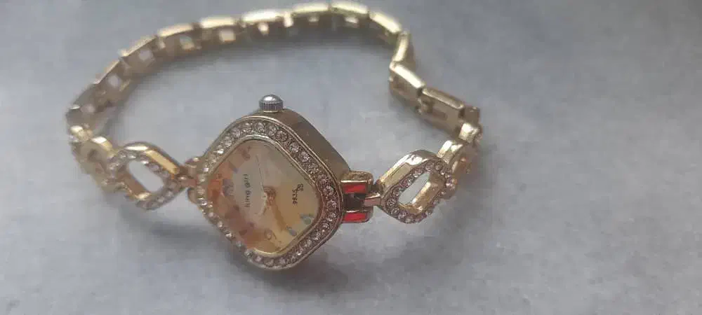 ساعت مچی|ساعت|رشت, جماران|دیوار