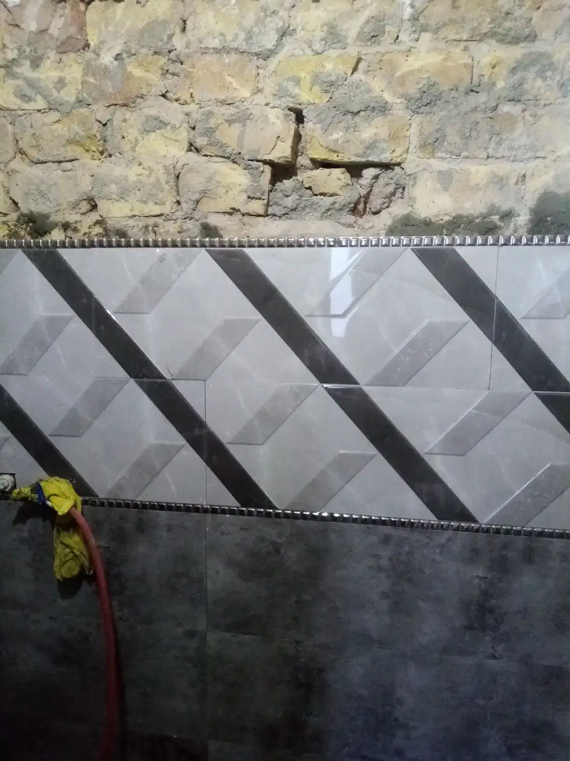 بنا کاشیکار لوله کش|خدمات پیشه و مهارت|الوند, |دیوار