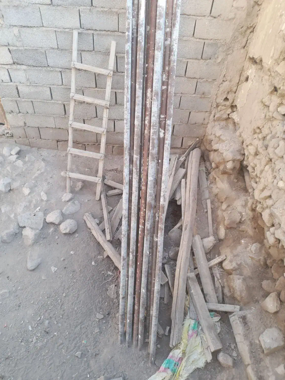 لوله داربست|مصالح و تجهیزات ساختمان|سراجو, |دیوار