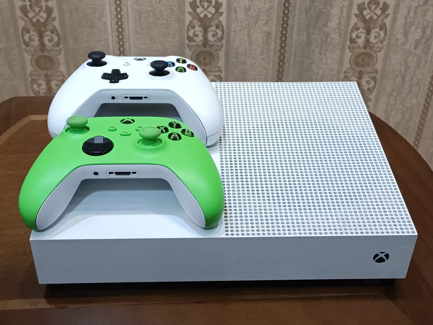 XBOX ONE S ALL DIGITAL|کنسول، بازی ویدئویی و آنلاین|کرمان, |دیوار