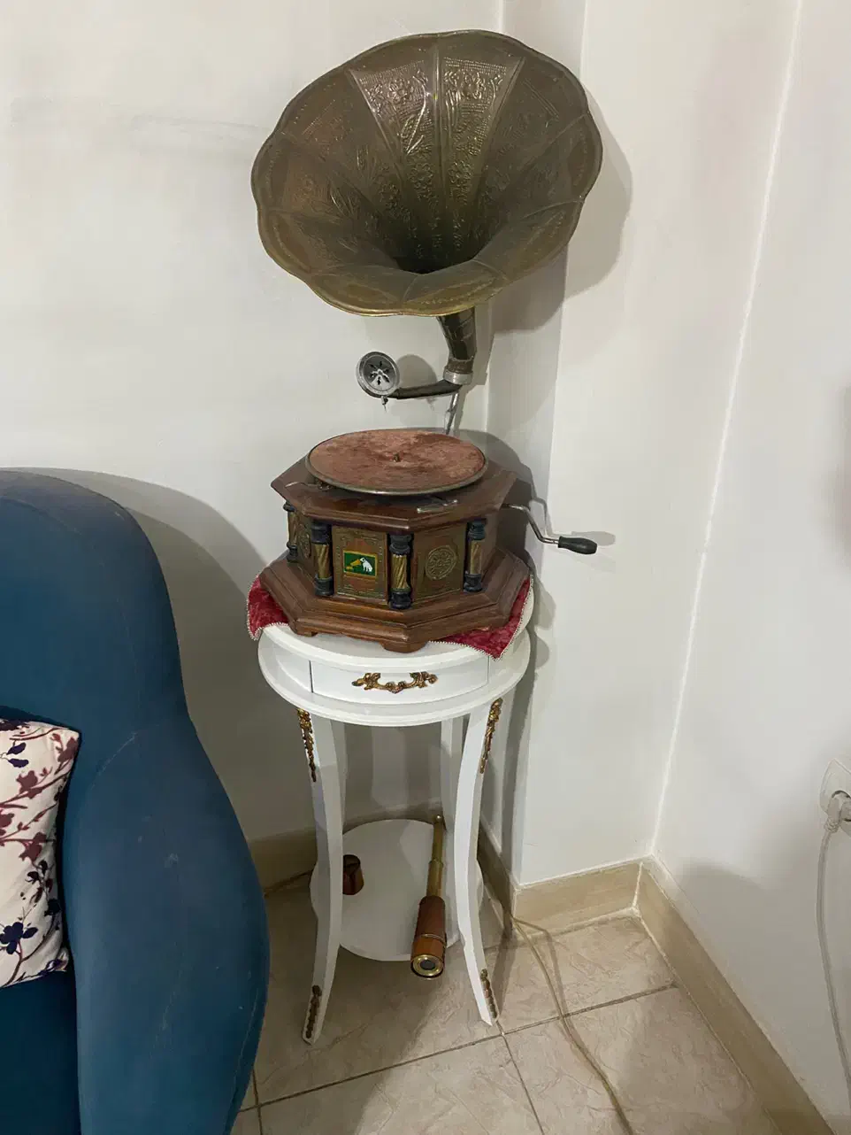 گرامافون قدیمی|کلکسیون اشیاء عتیقه|سنندج, |دیوار