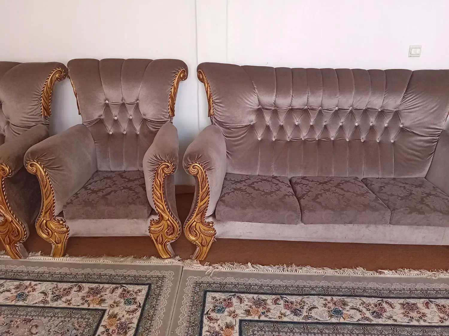 مبل|مبلمان خانگی و میز عسلی|فرمهین, |دیوار