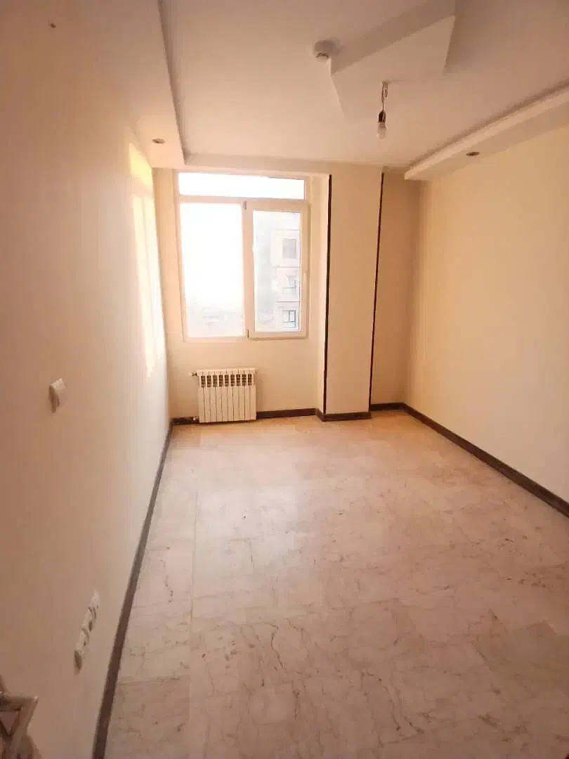 ۸۲ متر دو خوابه/ ۷ساله/ جنت‌آباد شمالی/ اخلاص