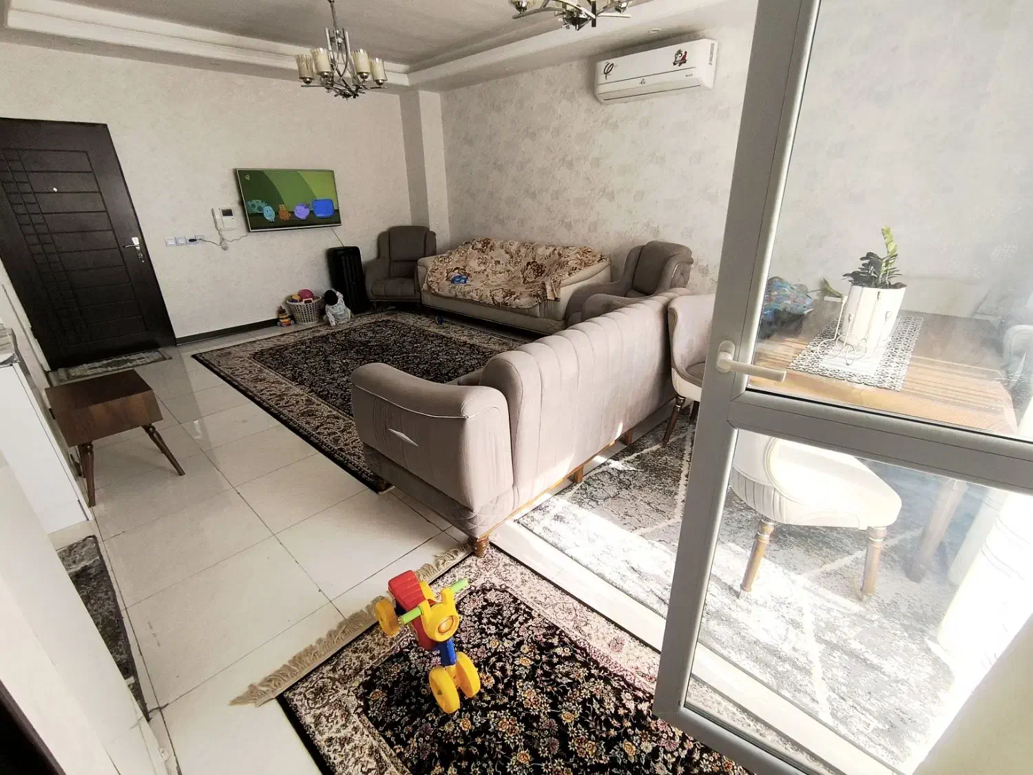 اپارتمان نوساز ۸۲ متری|فروش آپارتمان|بهارستان, |دیوار