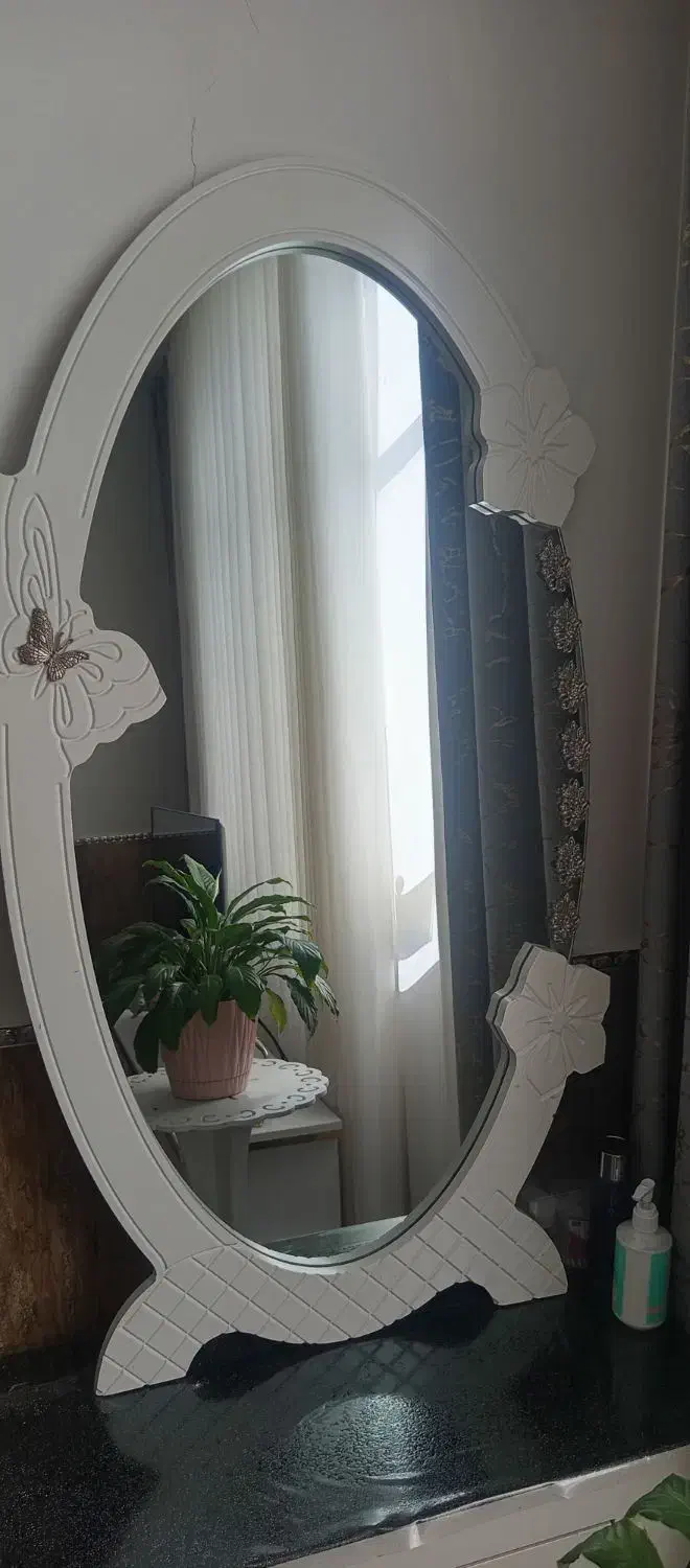 آیینه|آینه|سنندج, |دیوار