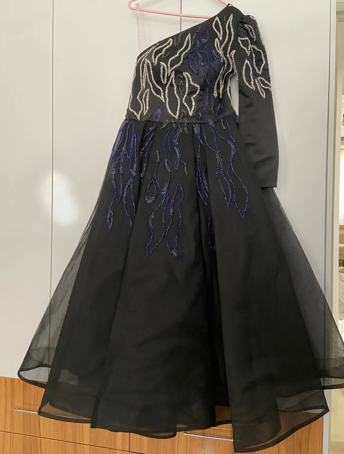 لباس مجلسی|لباس|اردبیل, |دیوار