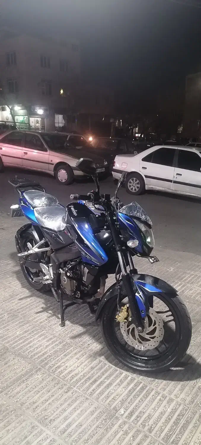 Ns 200 bajaj|موتورسیکلت|تهران, شمیران‌نو|دیوار