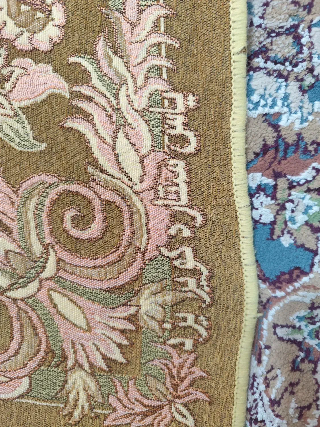 دو عدد روفرشی مخمل زخیم|روفرشی|مشهد, امیریه|دیوار