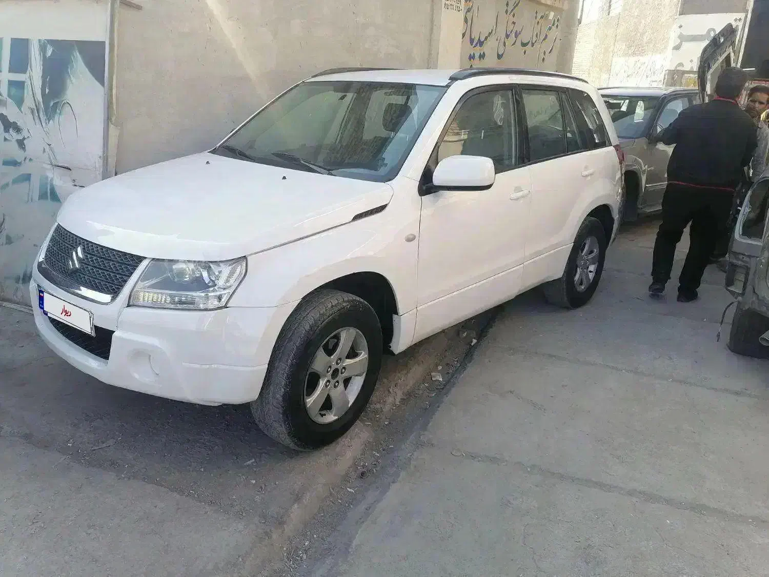 سوزوکی گرند ویتارا 2400 مدل 91 اتومات|خودرو سواری و وانت|مشهد, سجاد شهر|دیوار
