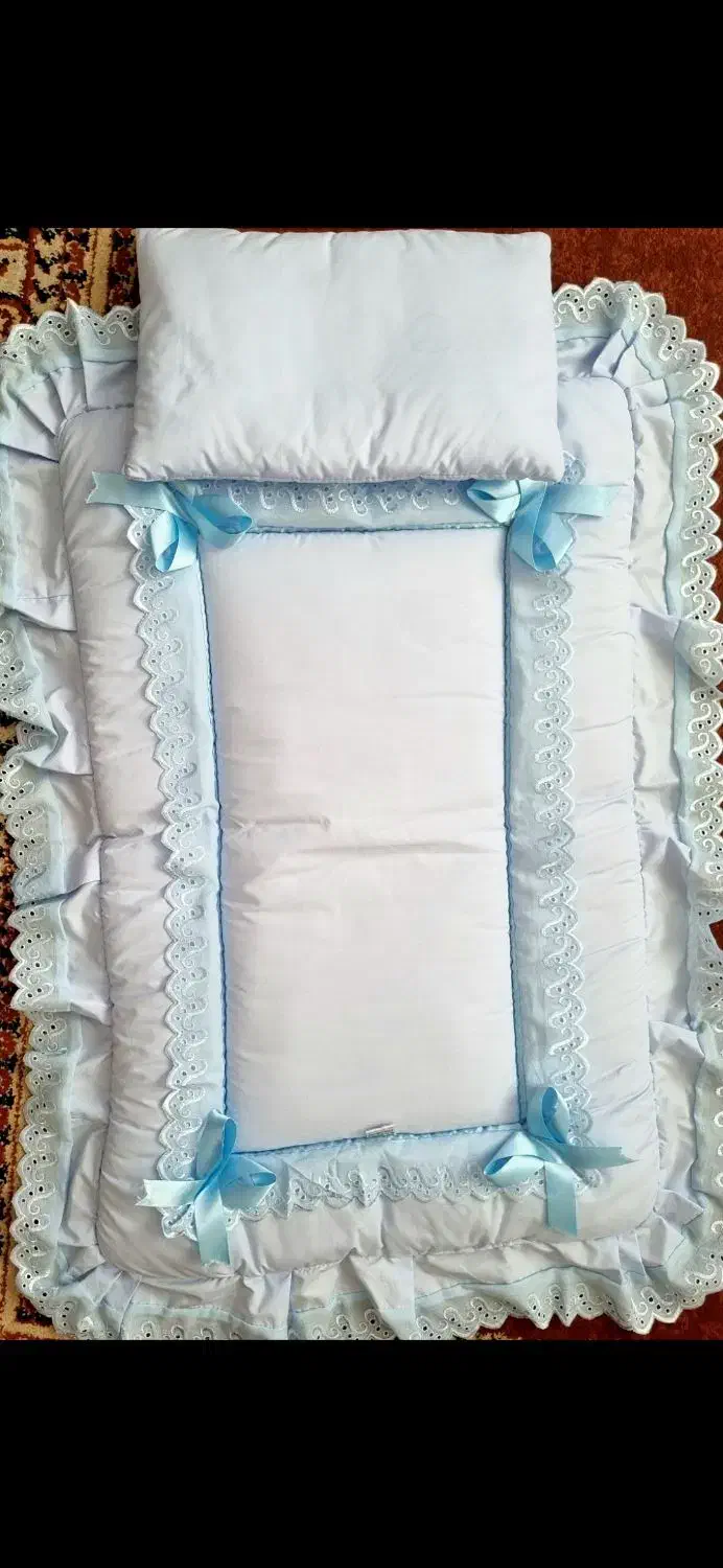 دو سری تشک و بالش بچه|رختخواب، بالش، پتو|تهران, دروازه شمیران|دیوار