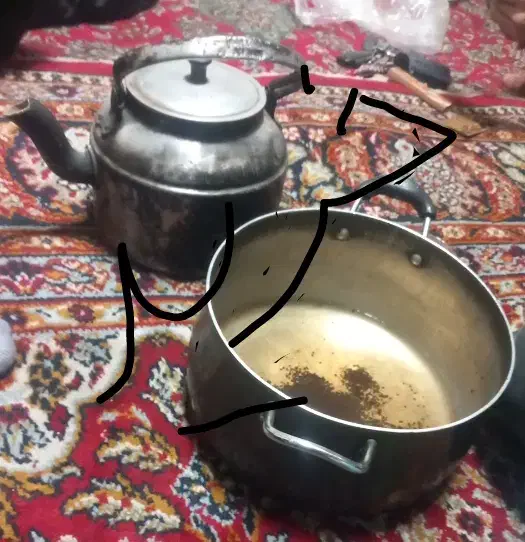 ظرف وقابلمه روی|ظروف پخت‌وپز|مشهد, عامل|دیوار