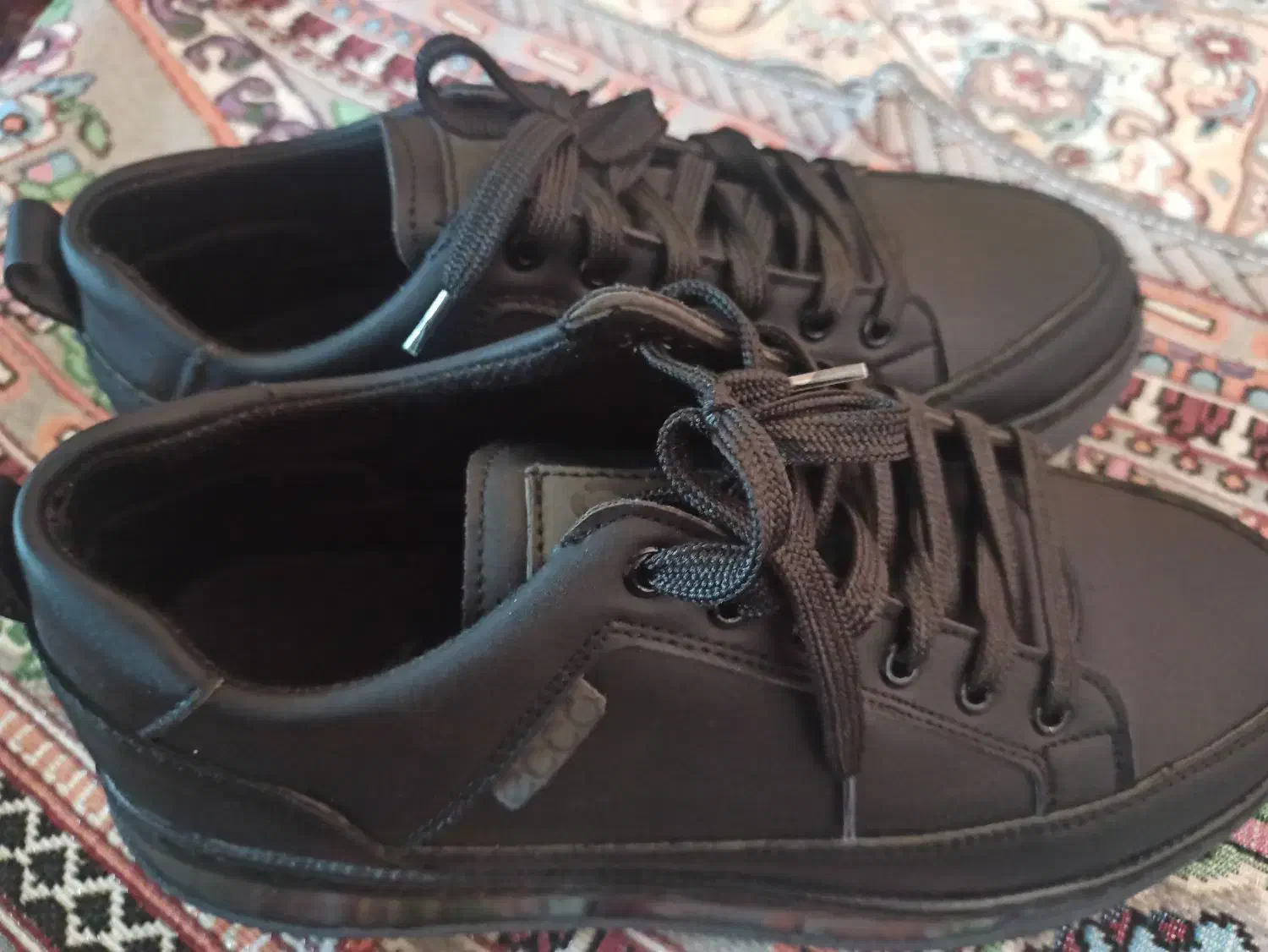 کفش نو و دوخت محکم سایز ۴۱ در کامیاران|کیف، کفش، کمربند|کامیاران, |دیوار