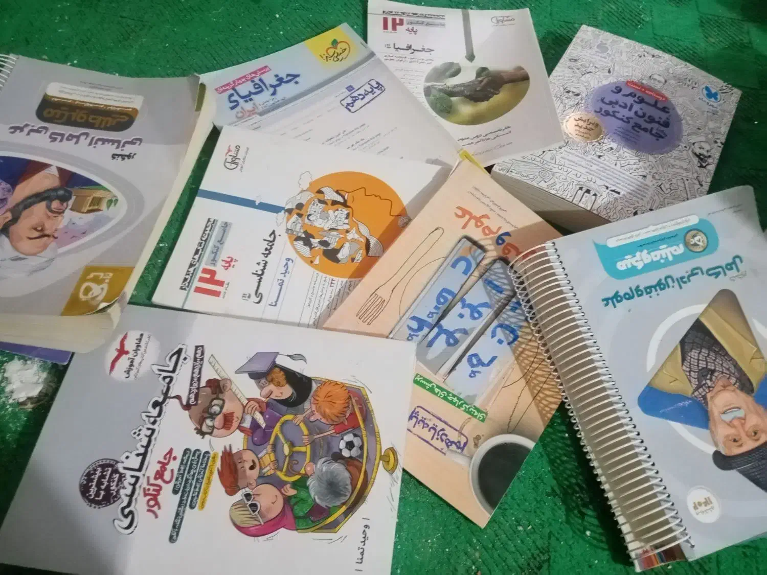 کتاب های تست علوم انسانی|کتاب و مجله آموزشی|شیراز, حومه شیراز|دیوار