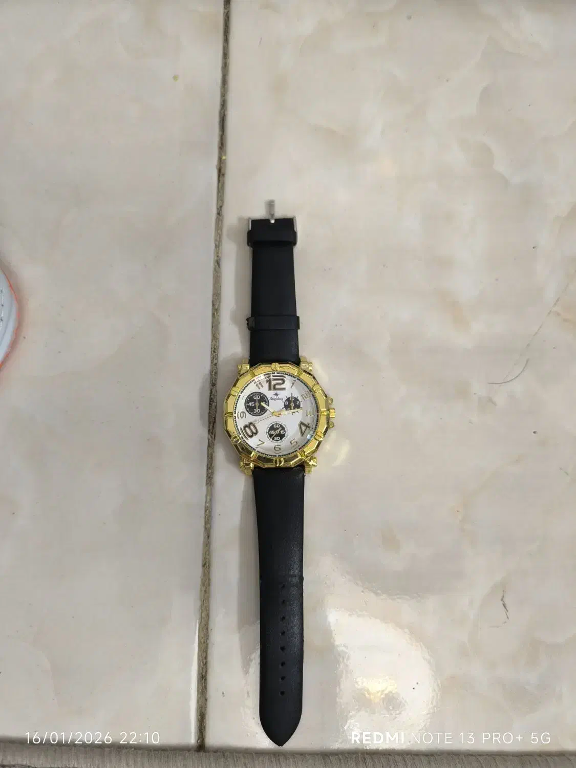 ساعت|ساعت|قرچک, زیبا شهر|دیوار