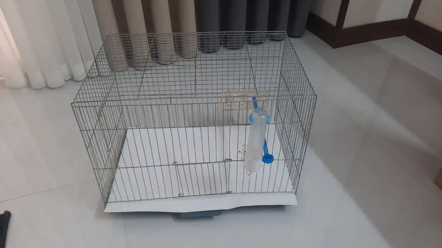 یک عدد قفس پرنده تمیز|لوازم جانبی حیوانات|شاهین‌شهر, فردوسی|دیوار