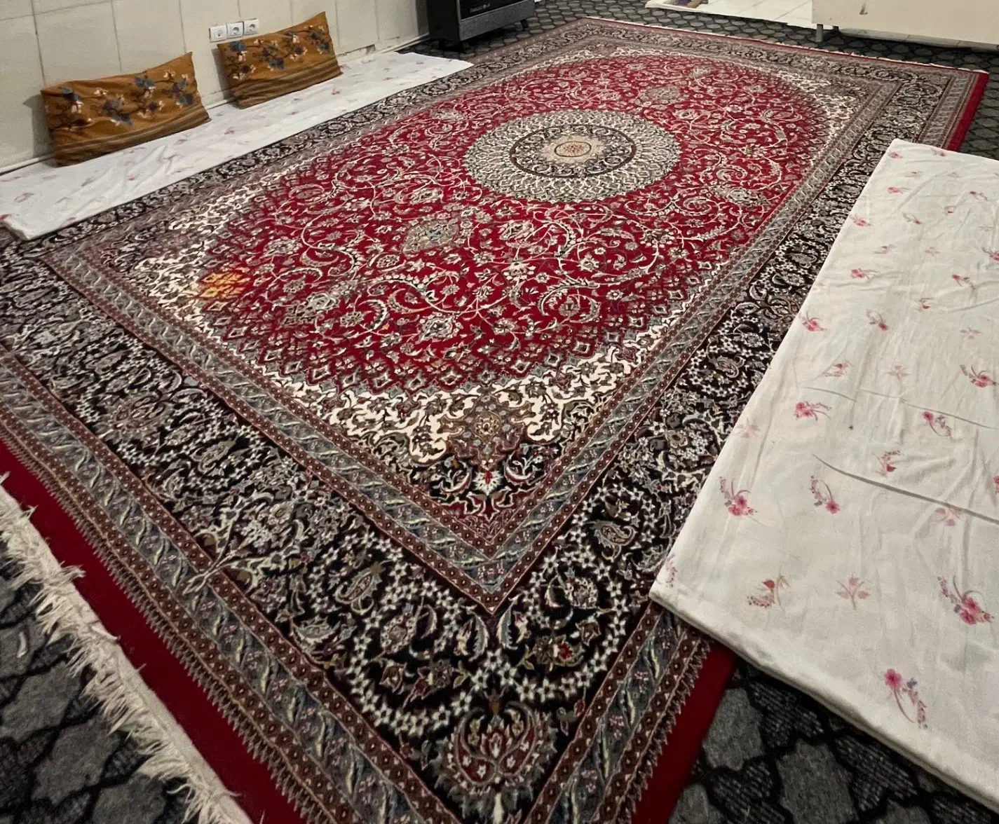 فرش|فرش|کرج, گلشهر|دیوار