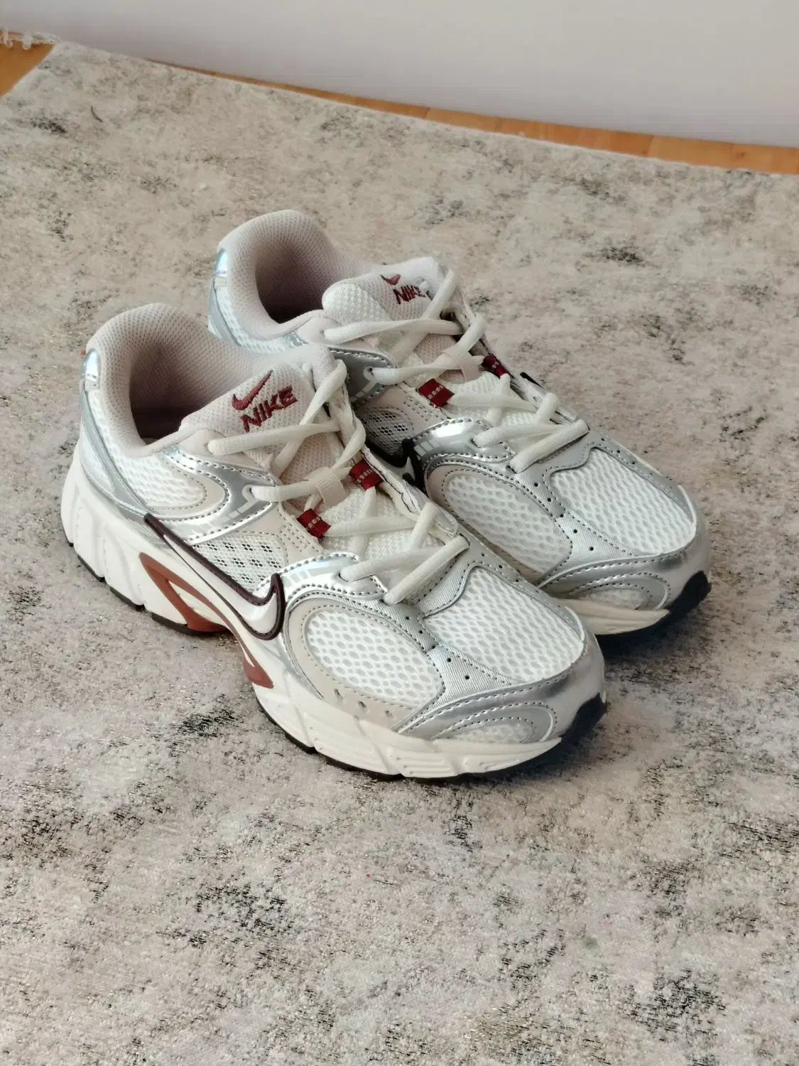 Nike V5K Orginal|کیف، کفش، کمربند|مشهد, مصلی (کارمندان اول)|دیوار