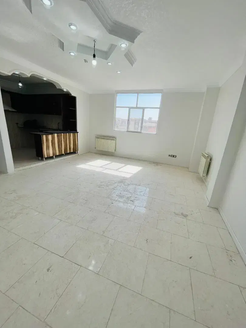 ۷۲ متری خانه کارگر ، دو نبش رو به آفتاب به روز|فروش آپارتمان|شاهین‌شهر, ۹ دی|دیوار