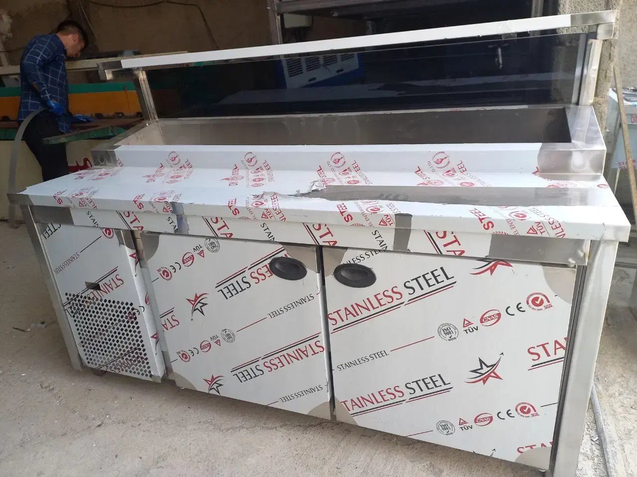 تاپینگ 190 زیر یخچال|کافی‌شاپ و رستوران|رباط‌کریم, شهرک صنعتی زواره‌ای|دیوار