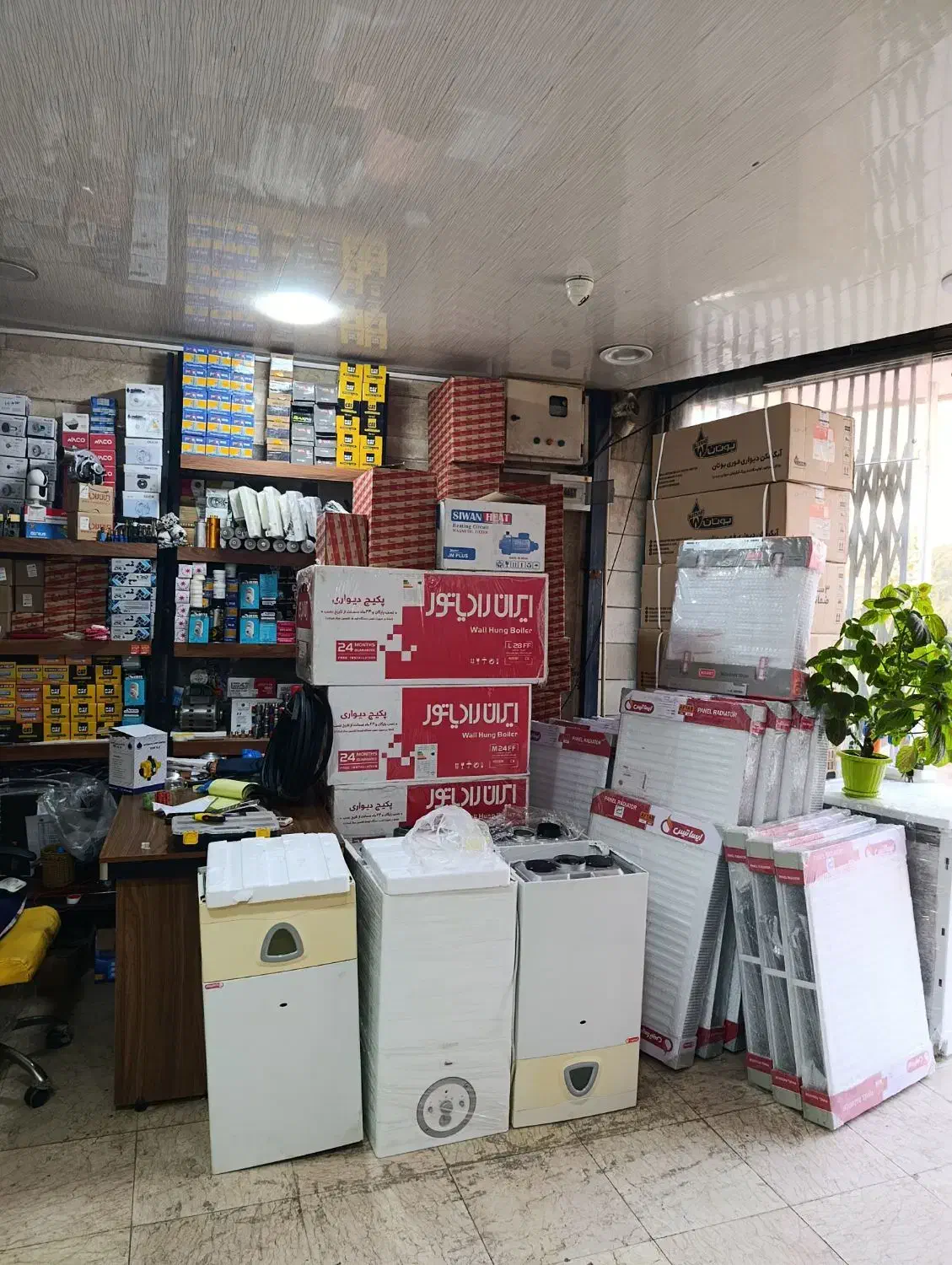 انواع پکیج استوک و قطعات استوک دردنیای پکیج دیواری|آبگرمکن، پکیج، شوفاژ|کرج, عظیمیه|دیوار