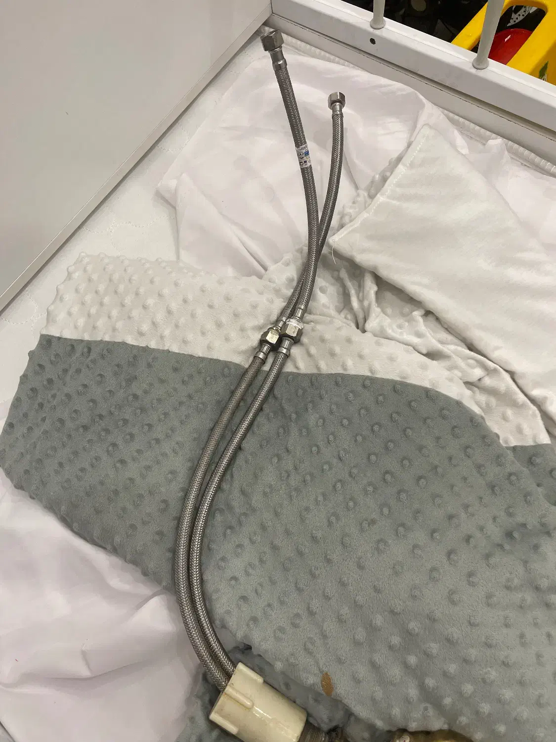 شیرآلات طلایی|آبچکان و نظمدهنده ظروف|قرچک, مهدیه|دیوار