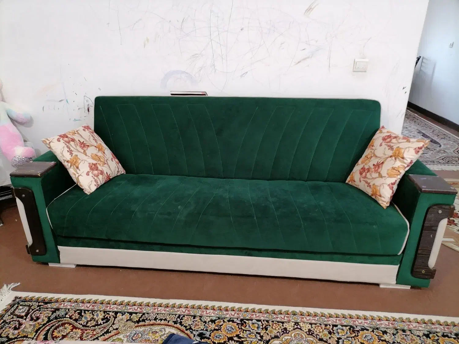 مبل 8 نفره در حد نوو|مبلمان خانگی و میز عسلی|اصفهان, آفاران|دیوار