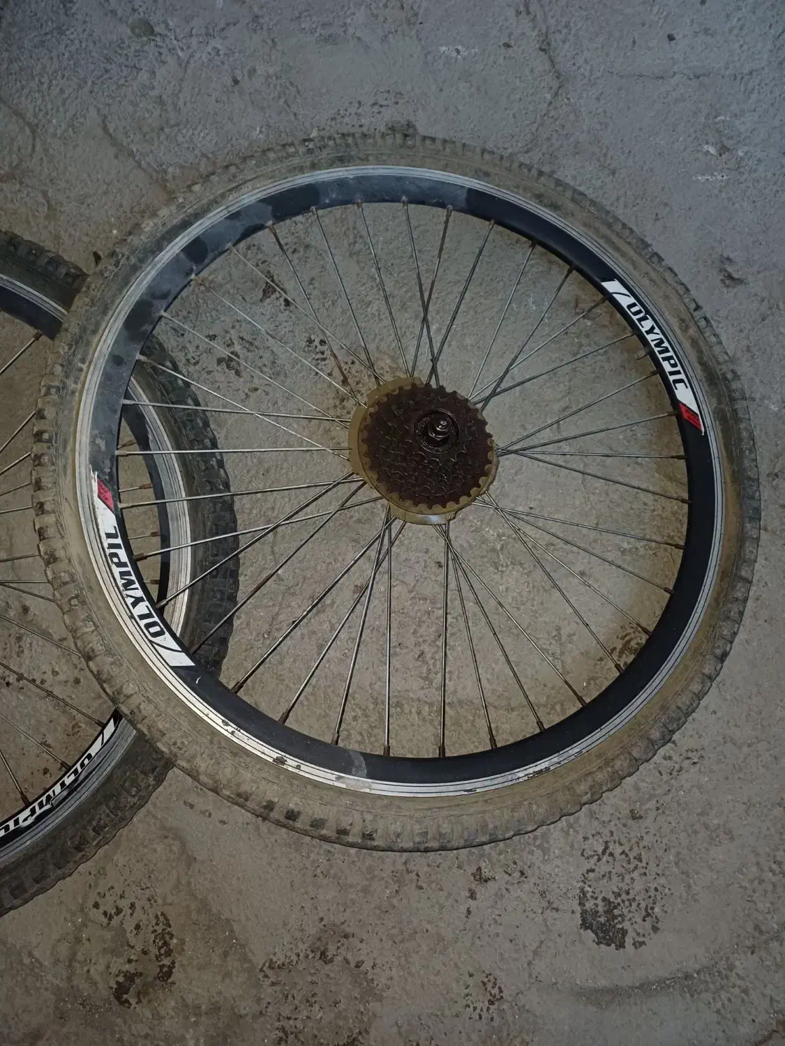 طوقه جلو و عقب دوچرخه ۲۶|دوچرخه، اسکیت، اسکوتر|ساری, |دیوار