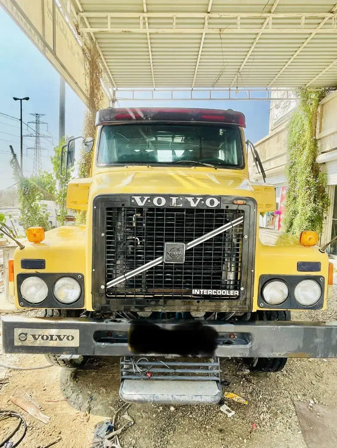 فروش یک دستگاه کشنده ولوو آفی اینتر کولر|خودرو سنگین|بوشهر, |دیوار