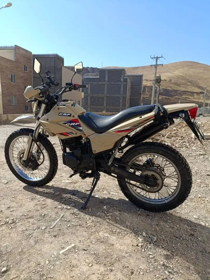 راتو|موتورسیکلت|دیواندره, |دیوار