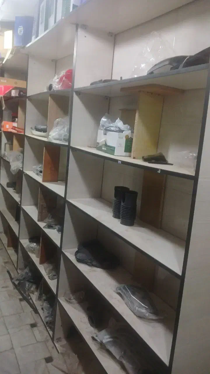 قفسه ام دی اف در حد نو|فروشگاه و مغازه|قم, شهدا|دیوار